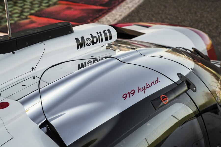 Детали экстерьера Porsche 919 Hybrid 2017 года  (фото 2 из 18)